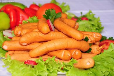 Плодов гулаш с боквурст