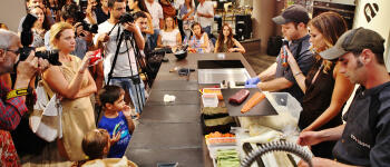 Vkusnotiiki.bg на изложението ИНТЕРФУД &amp; ДРИНК с приятелите ни от ASIS FOODS