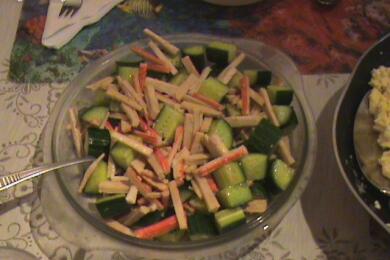 Краставици с ролца от раци