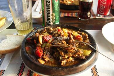 Кавърма от три вида месо