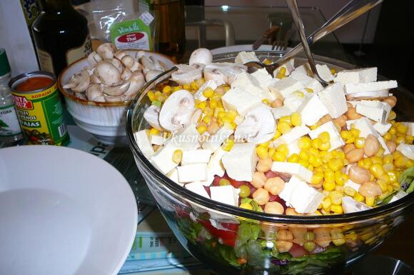 Салата "Всичко"