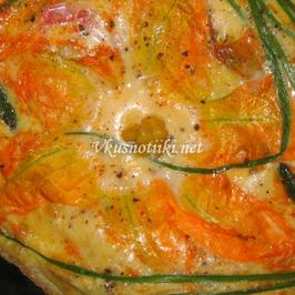 Тиквички с яйца и сирене