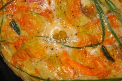 Тиквички с яйца и сирене