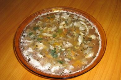 Саламурена чорба от сом