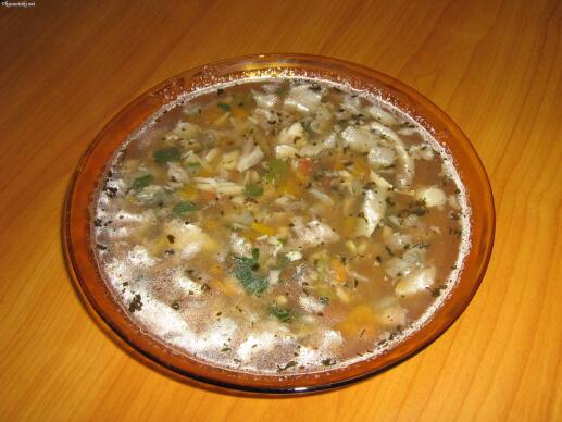 Саламурена чорба от сом