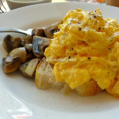 Яйца с гъби II