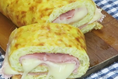 Омлет руло с шунка и кашкавал