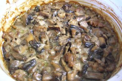 Каша с гъби и сметана