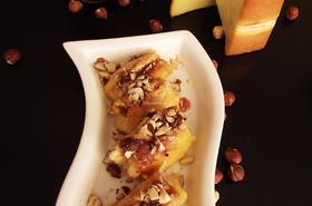 Панирана пушена гауда със сладко от горски плодове