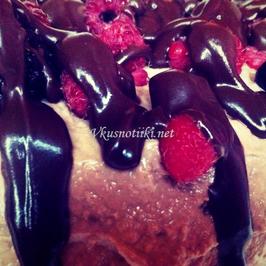 Шоколадова торта с малини-Маринела