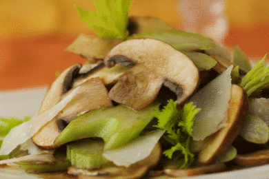 Италианска салата с гъби и целина