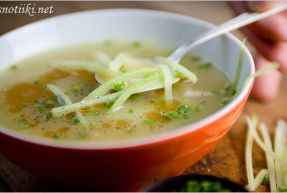 Крем - супа от целина и картофи