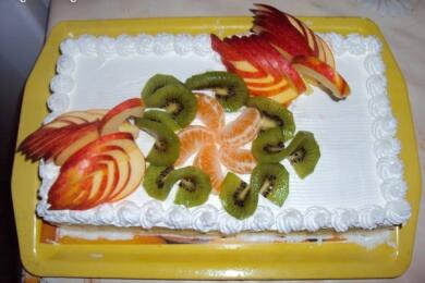 Бисквитена плодова торта