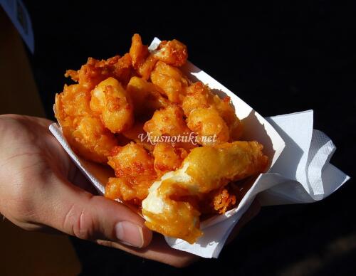 Пухкави панирани кашкавалчета