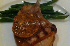 Крехки свински пържолки