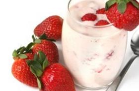 Плодов крем от ягоди