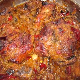 Свинско печено с лук