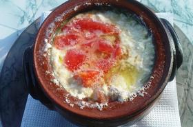 Сирени гювечета