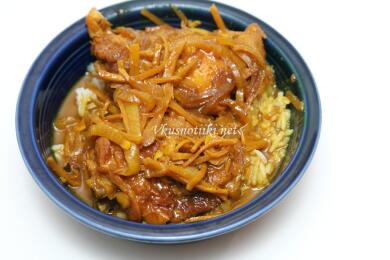 Пиле яхния с гъби