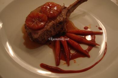 Свинско с портокали