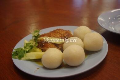 Пиле по индонезииски