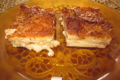 Десерт с кроасани