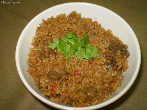 Гювеч пиринчлия с ориз