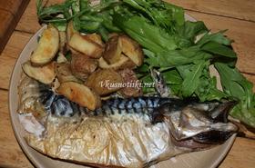 Скумрия с картофи на фурна