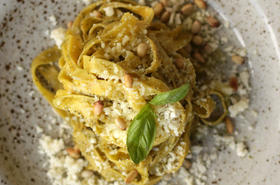 Талиателе с кедрови ядки на Spagetti Kitchen