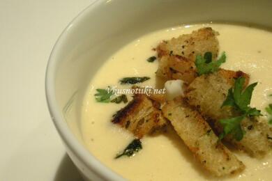 Крем супа от карфиол с крутони