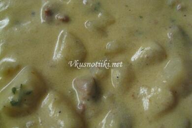 Картофена супа със сирене