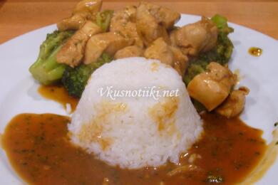 Пиле с броколи