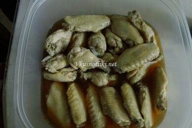 Вкусни пилешки крила