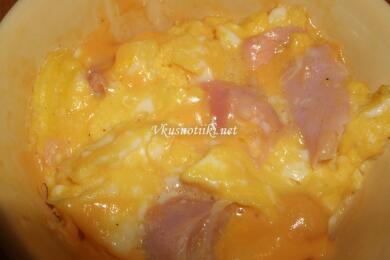 Яйца с шунка или салам