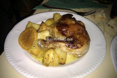 Пиле с картофи на фурна и бира
