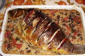 Пълнен Шаран  с ориз и гъби на фурна