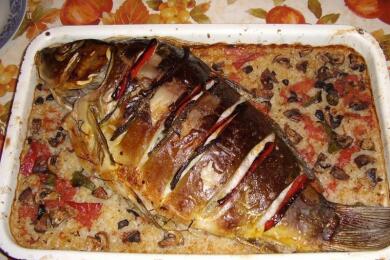 Пълнен Шаран  с ориз и гъби на фурна