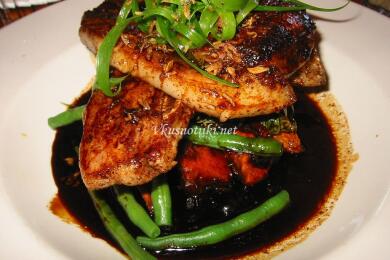 Крехки свински пържолки