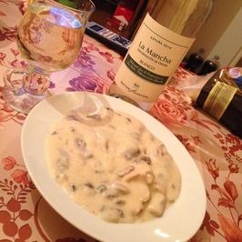 Пилешка пържола с гъбен сос