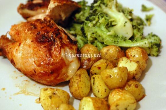 Пилешко филе с картофи