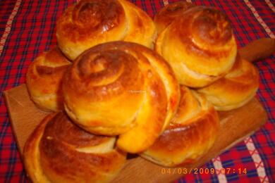 Тестени Розички