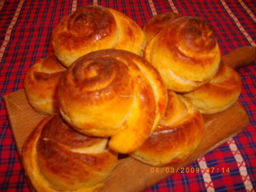 Тестени Розички