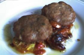 Подлютени кюфтета на фурна