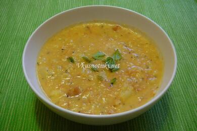 Картофена супа със сирене