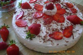 Ягодова торта без печене