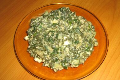 Пърженка с пресен кромид, лапад, яйца и сирене