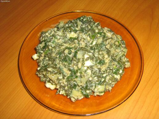 Пърженка с пресен кромид, лапад, яйца и сирене