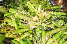 Аспержи със сирене