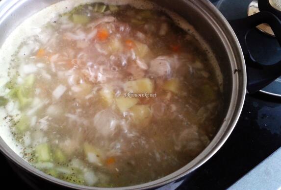 Пилешка супа с фиде и картофи
