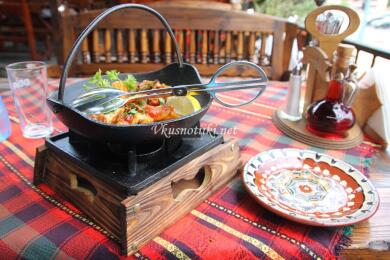 Кавърма от три вида месо